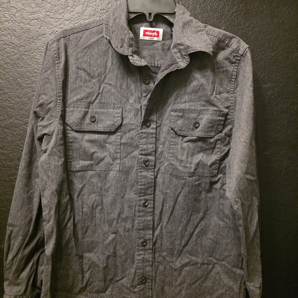 Wrangler Dark Charcoal Button-Up Shirt with Red Brand Label